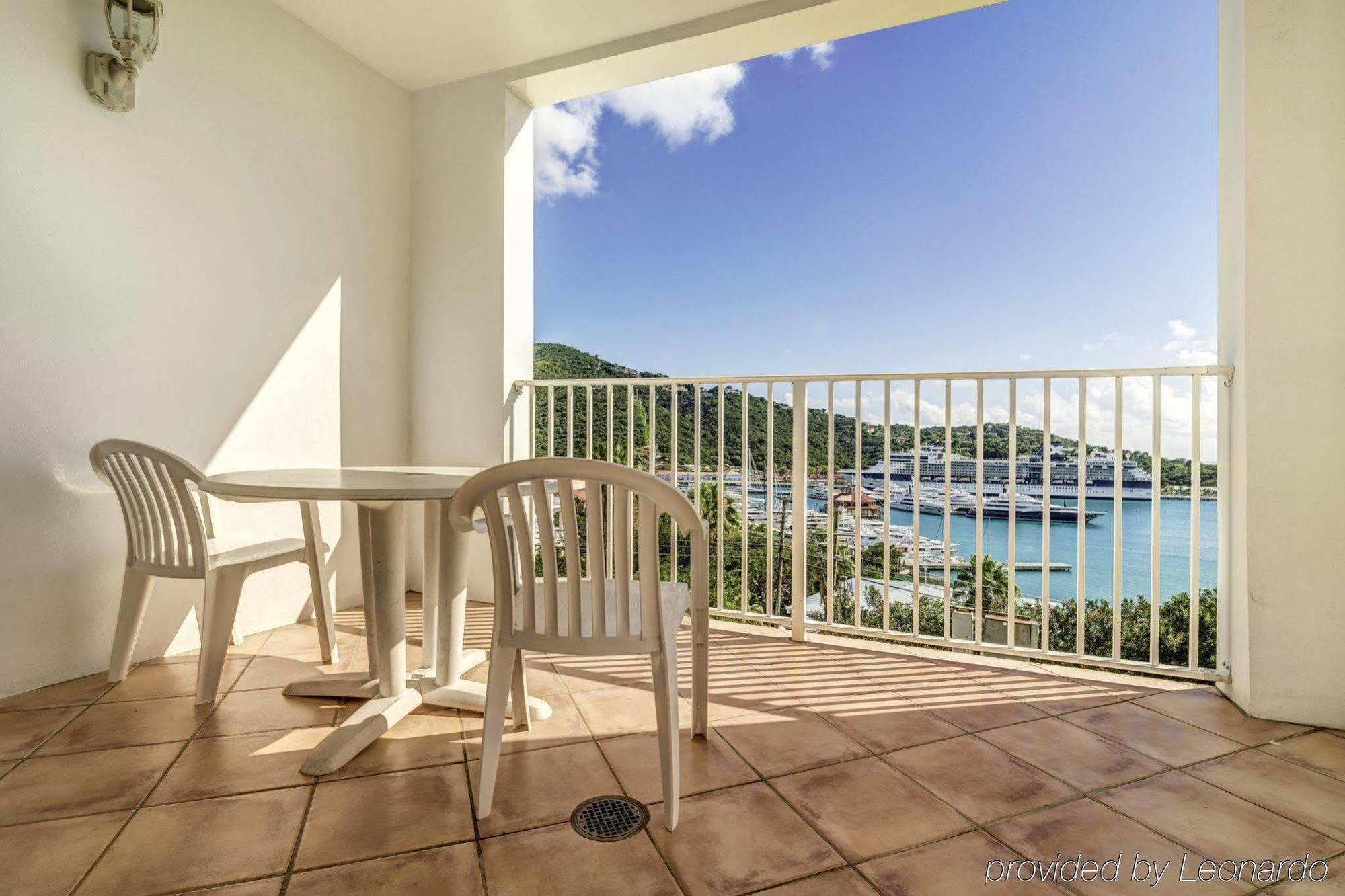 Castle Villas At Bluebeards Charlotte Amalie Exterior foto